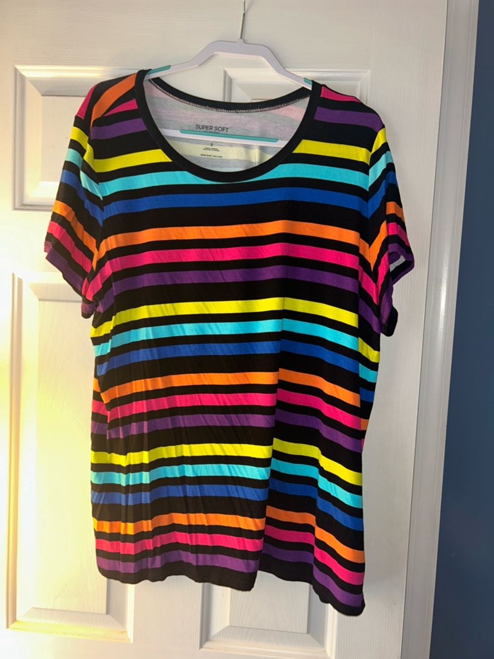 Plus size Torrid shirt. Torrid size 3
